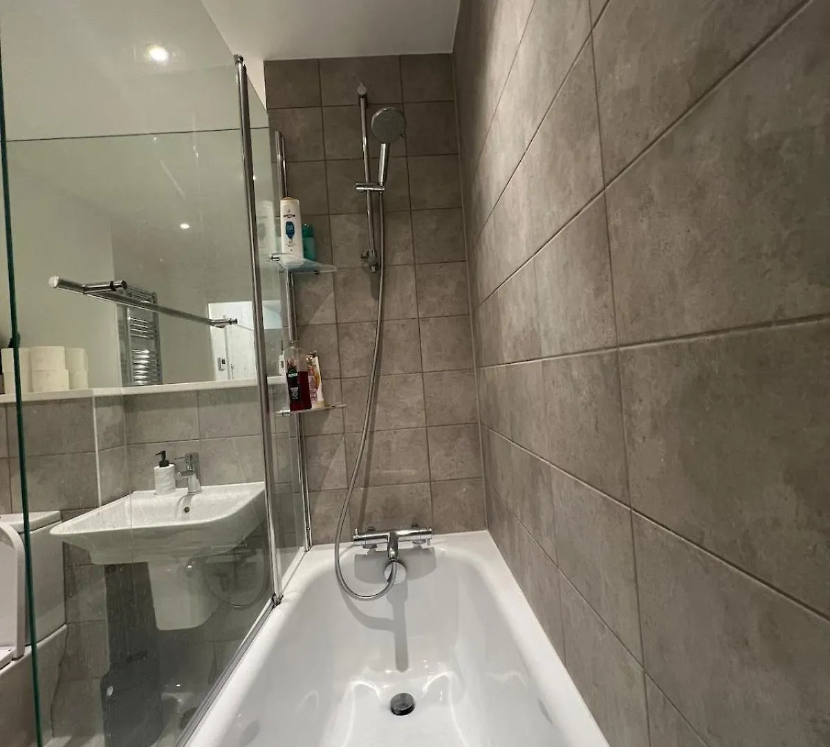 River Wharf Apartment Barking